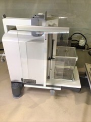 Mettler Toledo XPE56 Analytical Balance 52g Powers On. Missing Front Glass