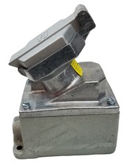 EATON Crouse-Hinds ENR21201 Delayed Action Circuit Breaking Receptacle NEW