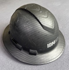 Pyramex Carbon Hard Hat Adult Adjustable Work Oilfield Type 1 Class C READ