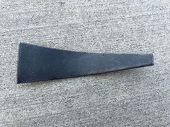 Sandbaggy Curved Aluminum Form Wedge for Concrete Forms (Reusable)