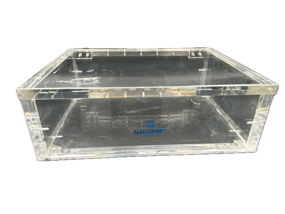 NALGENE Acrylic 12 x 9 x 4” Laboratory Beta Radiation Storage Box 6740-1108
