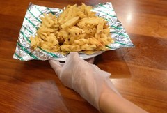 100 Medium, Non-Latex, Disposable, Powder-Free, Food Prep, Poly Stretch Gloves