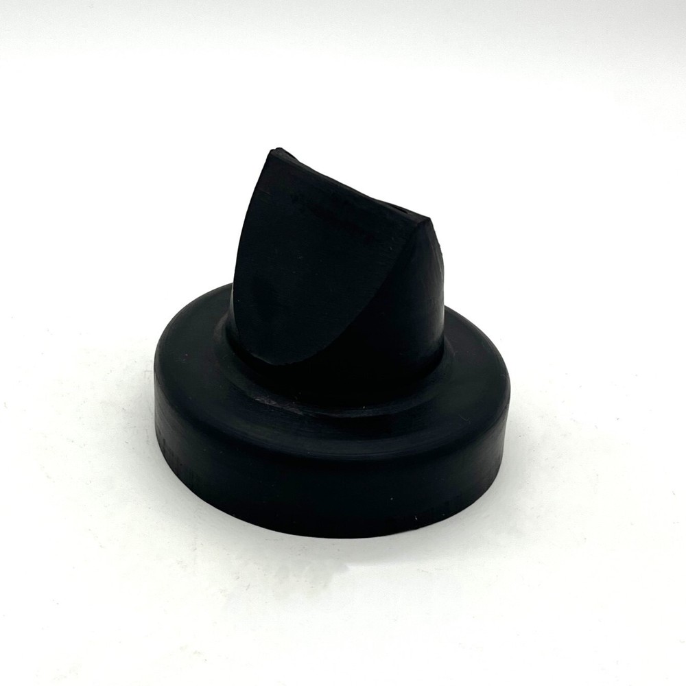 Air Cleaner Dust Valve fits Ford-New Holland Tractors (3.00” I.D.) 81870839