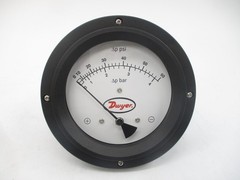 DWYER INSTRUMENTS PTGD-SC09C-SP2 30V 0.3A 400.0/6000PSI 1/4″ NSMP
