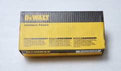 2 Boxes of 100-DeWalt Mini-Dropin Carbon Steel Bolt Anchor 06322, 3/8″x3/4″x1/2″