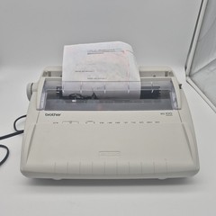 Brother ML-100 Standard Daisy Wheel Electronic Typewriter ML100***Tested***