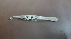 Meibomian Gland Forceps Arita Expressor For Dry Eyes Gentle Paddle Size 3X4mm