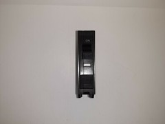 Square D QO130 30 Amp 1 Pole Plug In Circuit Breaker