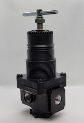 ARROW PNEUMATICS IG R352IT 20 300PSIG 1/4″NPT AIR REGULATOR [2WS1-1]
