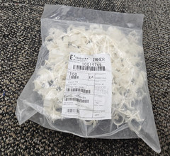 (QTY 100) Essentra 10019764 Push Mount Cable Clamp Lockable White