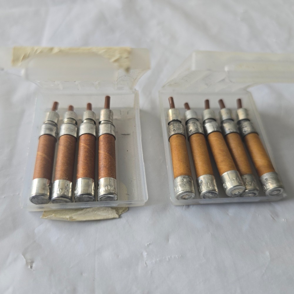 9 Western Electric / Bussmann 70 Series H 3/4 amp Telepower Indicating Fuses NOS
