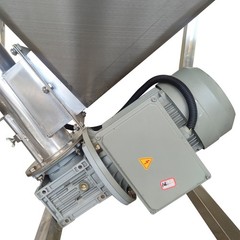 110V 1.1KW Spiral Powder Automatic Feeding Machine 100L Conveyor Height 1.7M