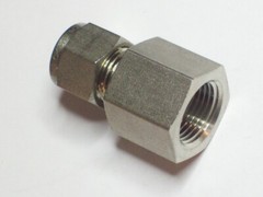1-Swagelok Stainless Connector Fitting, 3/8″ Tube x 3/8″ Female NPT, SS-600-7-6