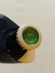 Rainin L200 Pipet Lite ~ LTS 20-200ul Pipette Single Channel ~ Calibrated