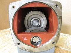 237867 Old-Stock; Nord Gear SK 42 F Helical Gear Box; Shaft: 1-7/8″ x 3-1/2″