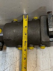 Center Swivel Joint for Bobcat Excavator 6PN966 8-1/2″ Tall 5″ Wide 76mm Top End