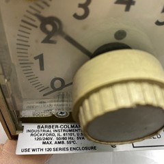 BARBER-COLMAN 120 SERIES TEMPERATURE CONTROLLER BASIC MODEL 122B 120/240V 🎯