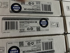 40x HID iCLASS SE R40 Wall Switch Reader 920NTPNEKE013M Lot w/ Screws & Plates