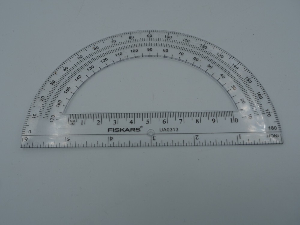 Fiskars Plastic 180° Protractor UA0313