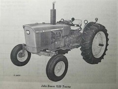John Deere 1520 Tractor S/N 10001-92962 Owner’s Operator’s Manual OM-T30140 G8