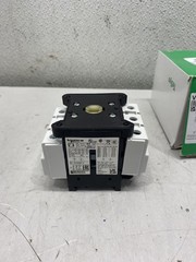 SCHNEIDER ELECTRIC V4 Switch Disconnector Body 3 Poles 80A