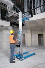 Genie Super Lift Advantage, SLA- 20, 800 lbs Load Capacity, Lift Height 21’ 2.5”