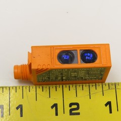 IFM 0J5048 Efector Photoelectric Sensor 10-30VDC NIB