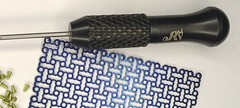 Titanium cranio mesh plate 100mm X 100mm 2 pcs,45 pcs screw, 1 screwdriver
