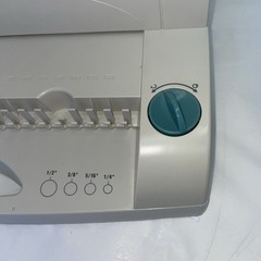 GBC CombBind C95e Manual Comb Binding Machine Great Condition ￼