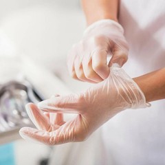 Disposable Clear Vinyl PVC Gloves Powder Free Latex Free Food Safe 100 Pcs
