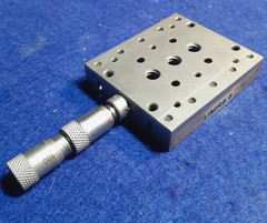 Newport UMR5.5 Linear Stage, Double-Row BBs, 0.20 in., DM11-5 Micromometer