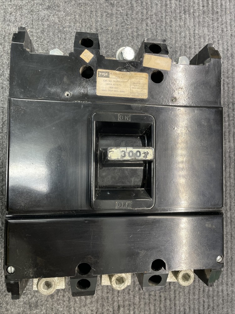 NJL631300 Federal Pacific FPE Type NJL Circuit Breaker 3 Pole 300 Amp 600V 300A