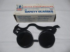 Vintage U.S. Welding Dark Green Lens Adjustable Safety Glasses/Goggles M-5H