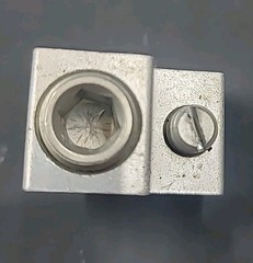 Lot of Four (4) ILSCO D3567 300MCM-4 2/0-14 AL9CU MECHANICAL LUG