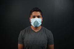 100 Pack CE Approved Class/Level 2 Surgical Disposable Face Mask/3-Ply 98% BFE