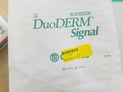 Lot of 4 Boxes Convatec 410500 Duoderm Signal Hydrocolloid Dressing 7.5″ X 7.8″