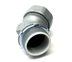 Appleton STB-45150 45 Degree Liquid Tight Conduit Connector 1-1/2″