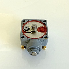 Eaton E50DS1 Limit Switch Head Side Push, Spring Return