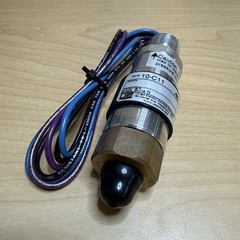 NEW! UE United Electric 10-C11 Pressure Switch 10-150 PSI 0.7-10.3 BAR