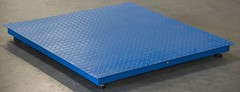 Refurbished Industrial Platform 24” x 24” Floor scale for weighing 3000 lbs