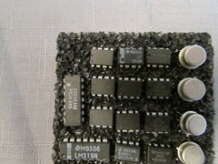 (20) Assorted Analog Integrated Circuits DIP Through-Hole