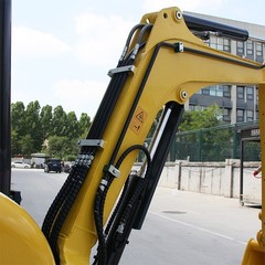 3.5 Ton Mini Excavator Kubota V1505 Cab AC Boom Swing Hydraulic Pilot EPA 25HP