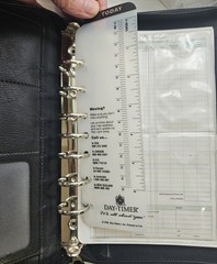 DayTimer Planner Organizer, Black Leather, 7 Ring Binder 8 x 10.5 in. Very Nice