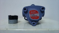 NOP TOP-13MA Trochoid Oil Pump 3.7L/min Flow-New In Box