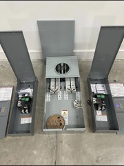 400 / 320 Amp Meter Base / Socket Bundled w/ 2 200A Main Breakers / Discounnects