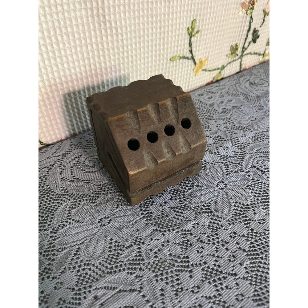 Vintage Hand Carved Wood Desk Pen Pencil Holder Organizer with Card Slot Folk