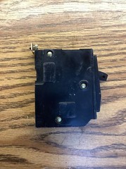 Square D QOB120 QHB120 1P 20a 120V 65kA Bolt-on Breaker