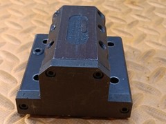 Hardinge 1″ I.D. Lathe Tooling Block CS-24 50mmX60mm Boring Bar Holder USA 1.0