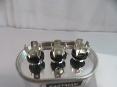Motor Run Capacitor Oval Dual 15 + 10 Mfd 370 Volt Part 92029