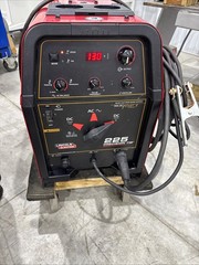 Lincoln Precision TIG 225 TIG Welder with Torch, Foot Pedal Ground clamp Chord
